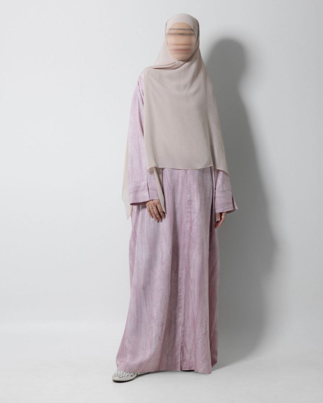 ESSENTIALS ABAYA