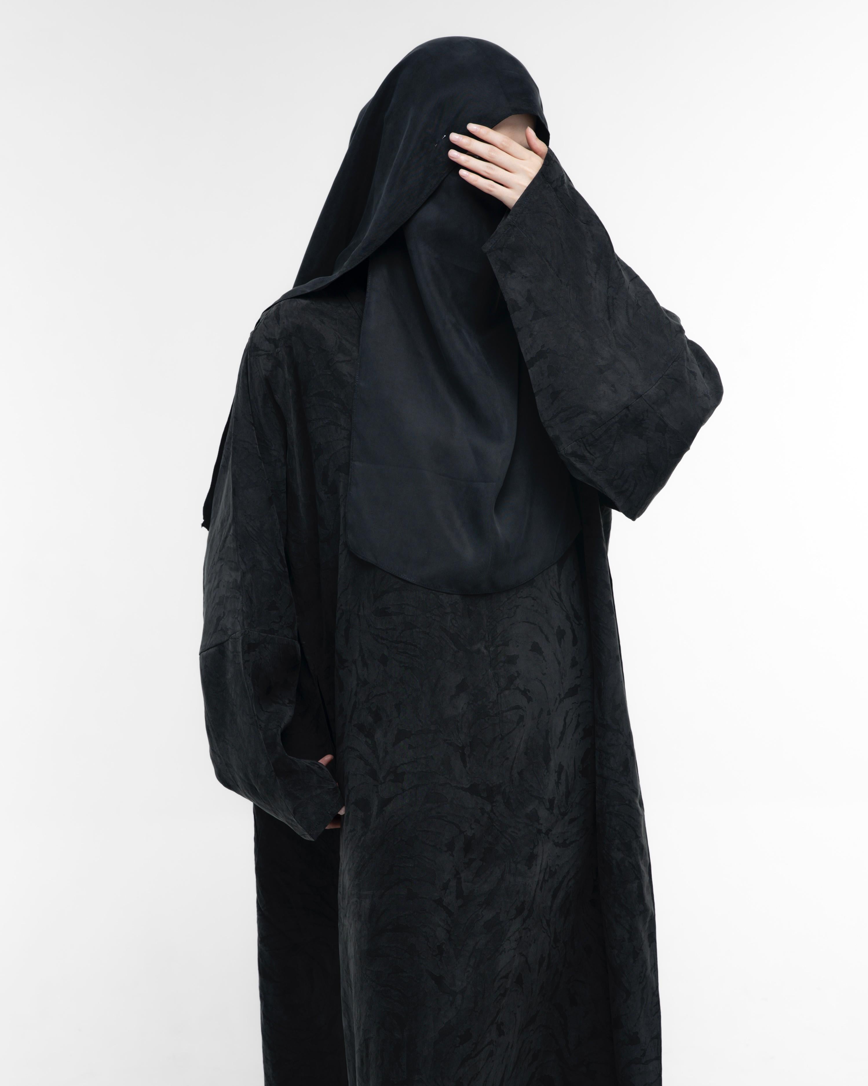 FAYE ABAYA - BARREL SLEEVE