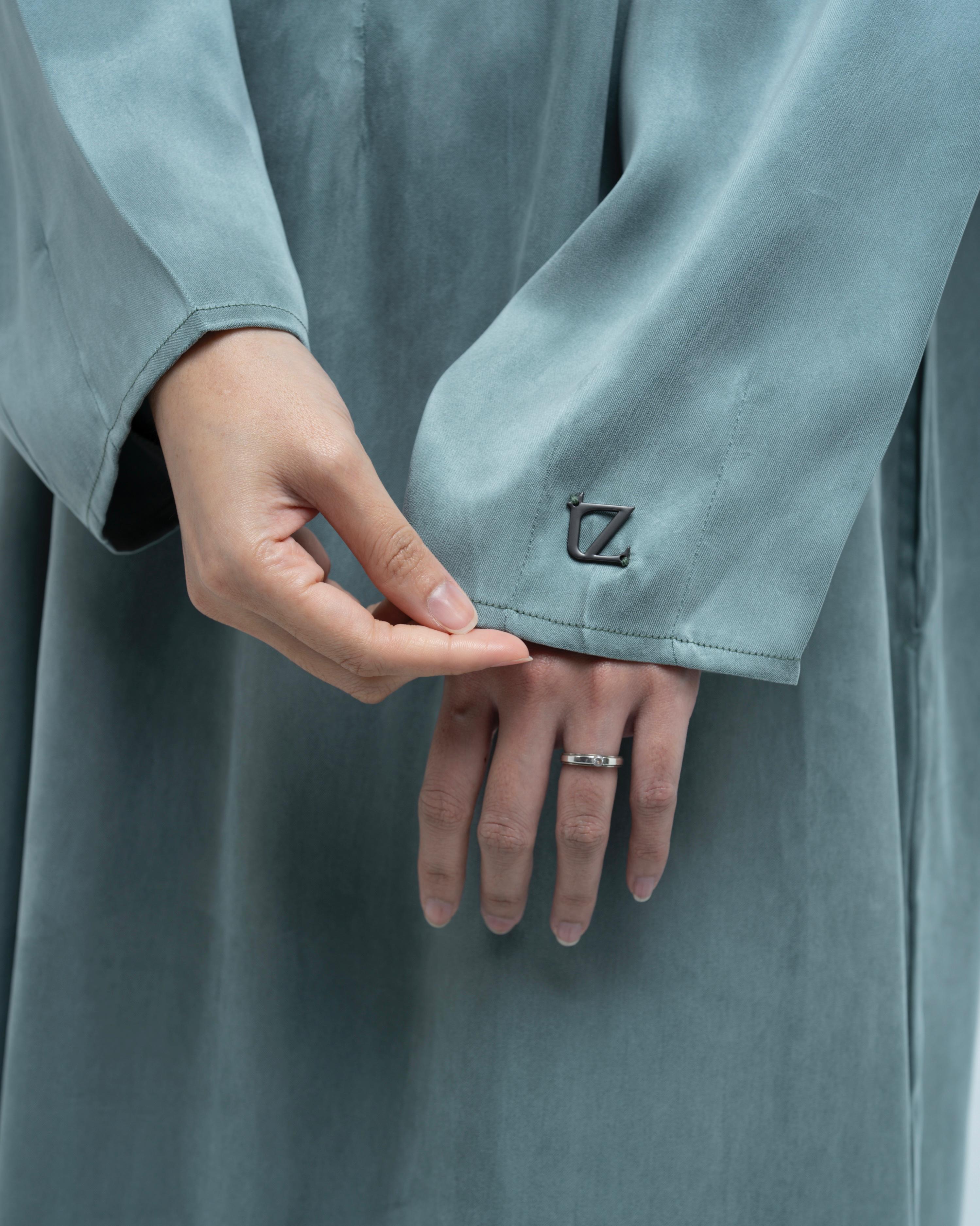 FAYE ABAYA ESSENTIALS - BARREL SLEEVE
