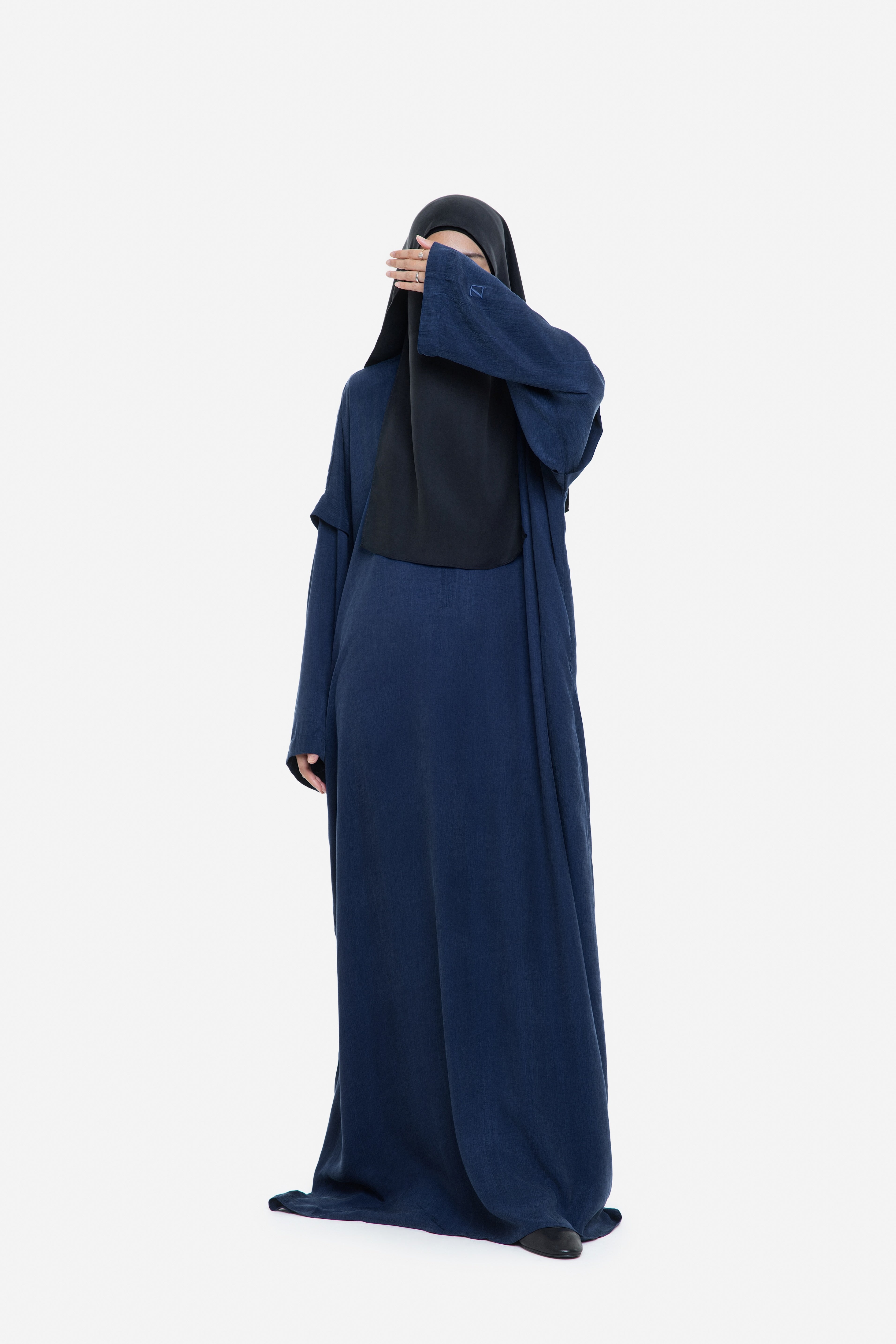 FINA ABAYA