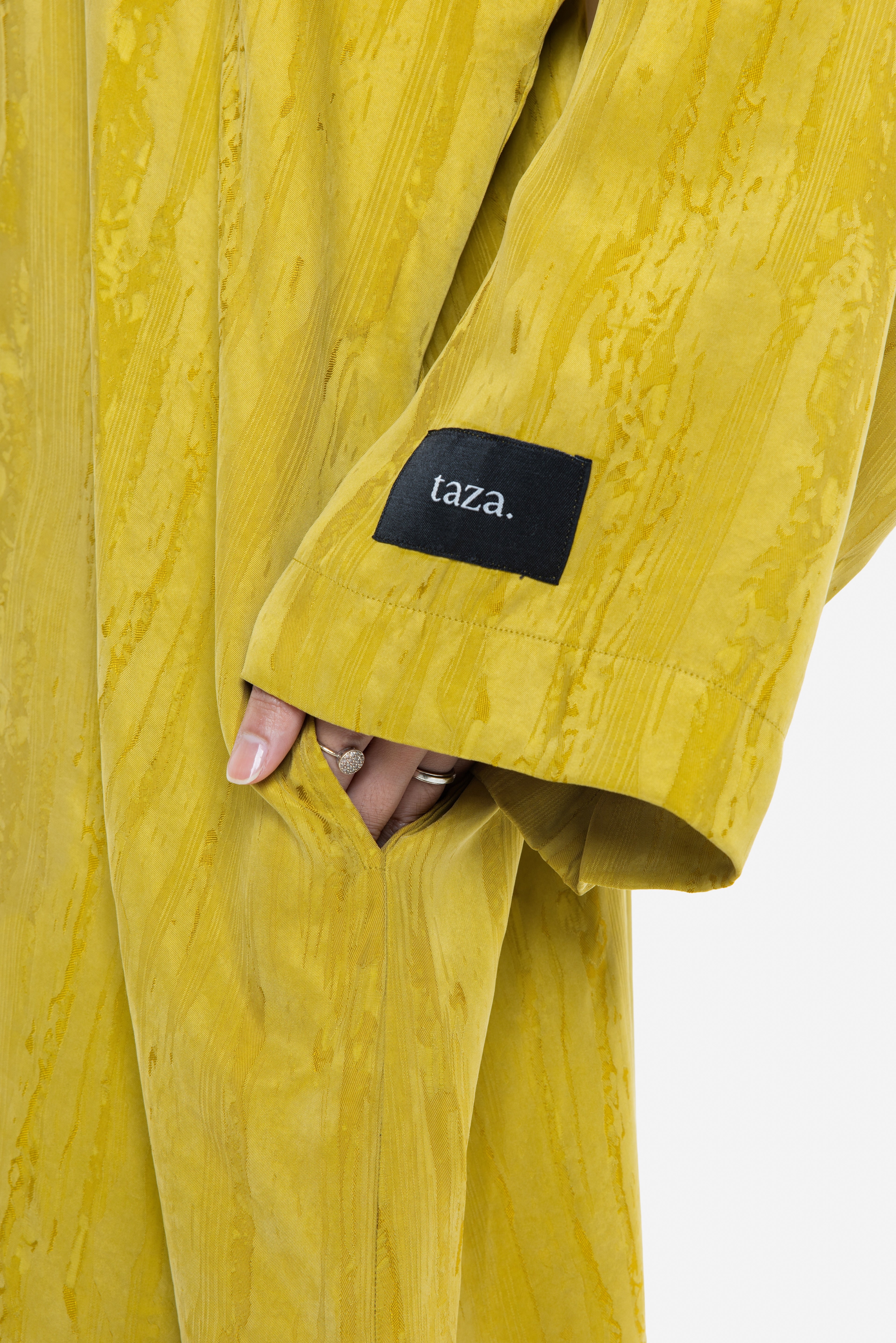FINA ABAYA 4.0
