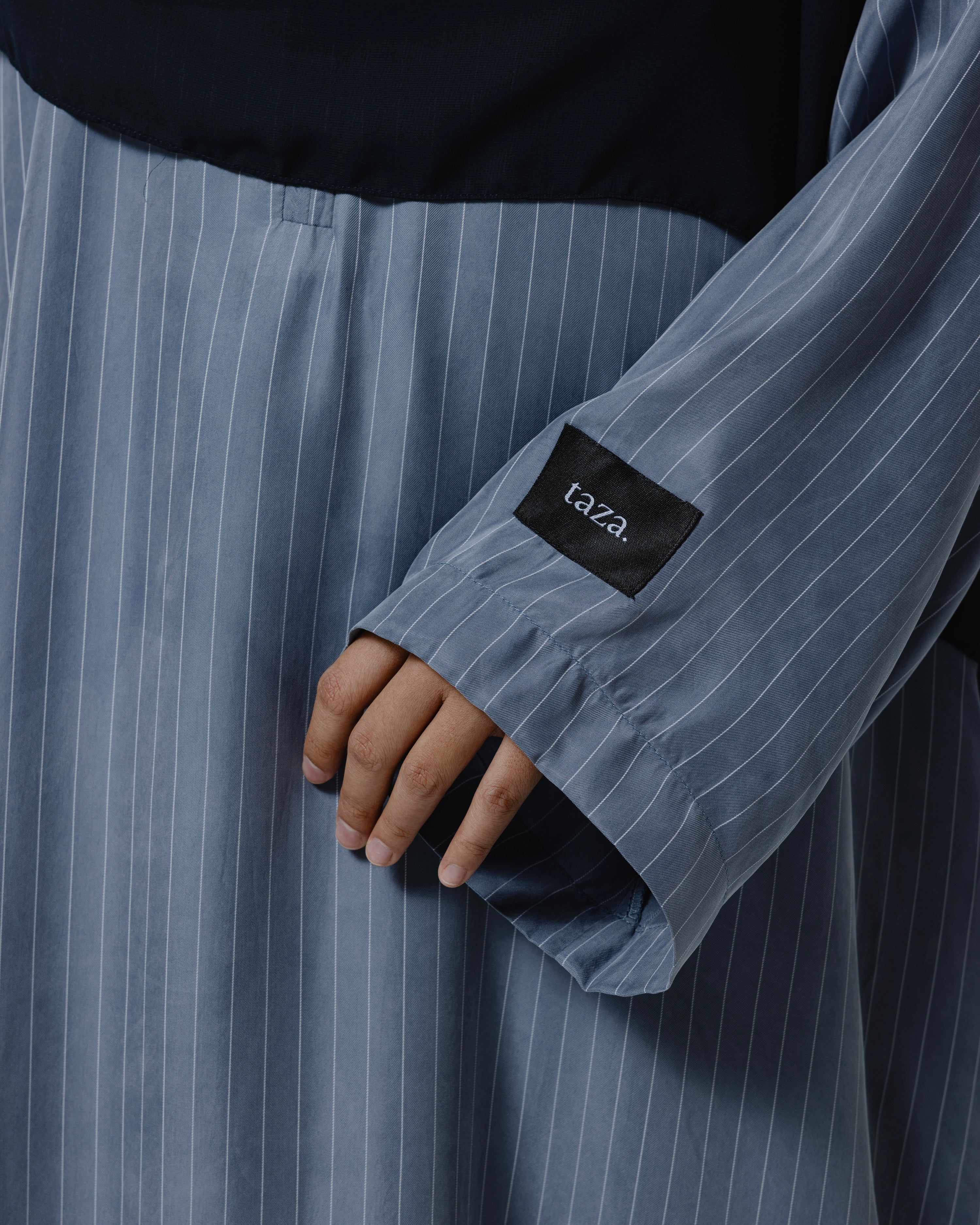 FINA 1.0 ABAYA - STRIPE EDITION (Exclusive Collection)