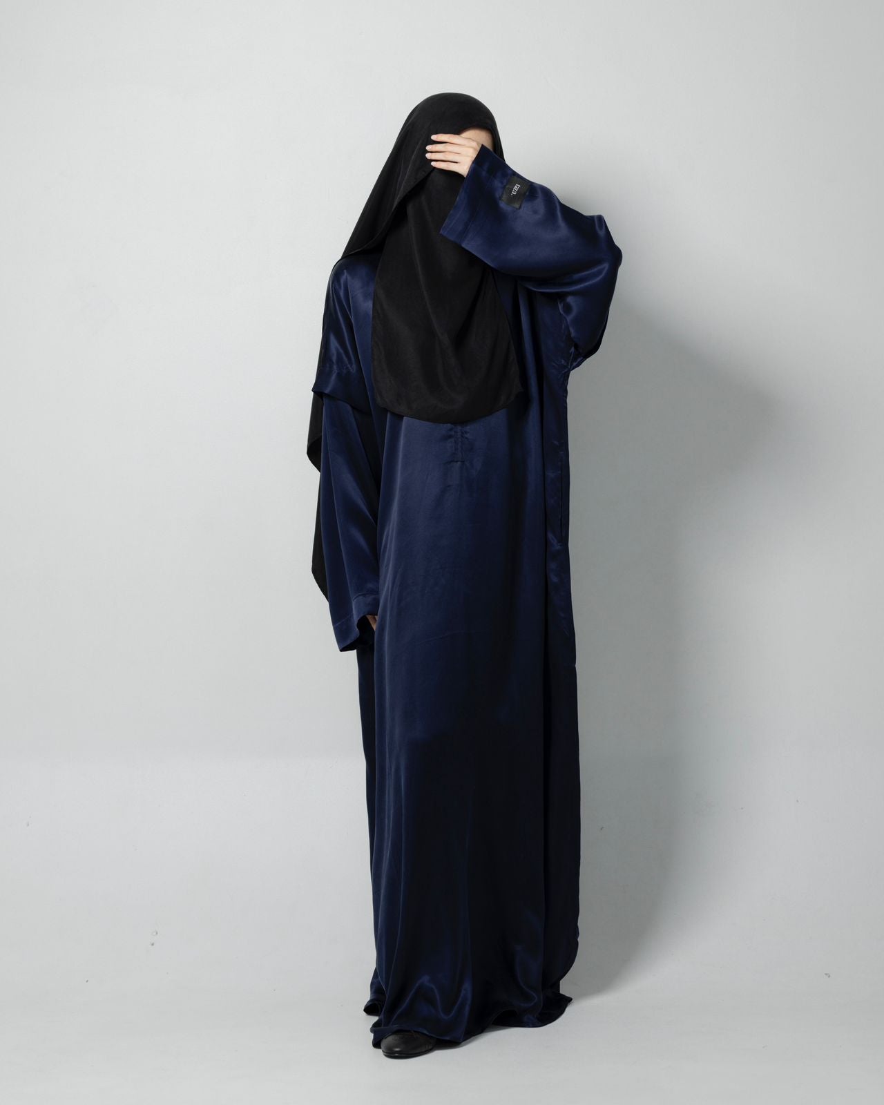 FINA ABAYA COUTURE