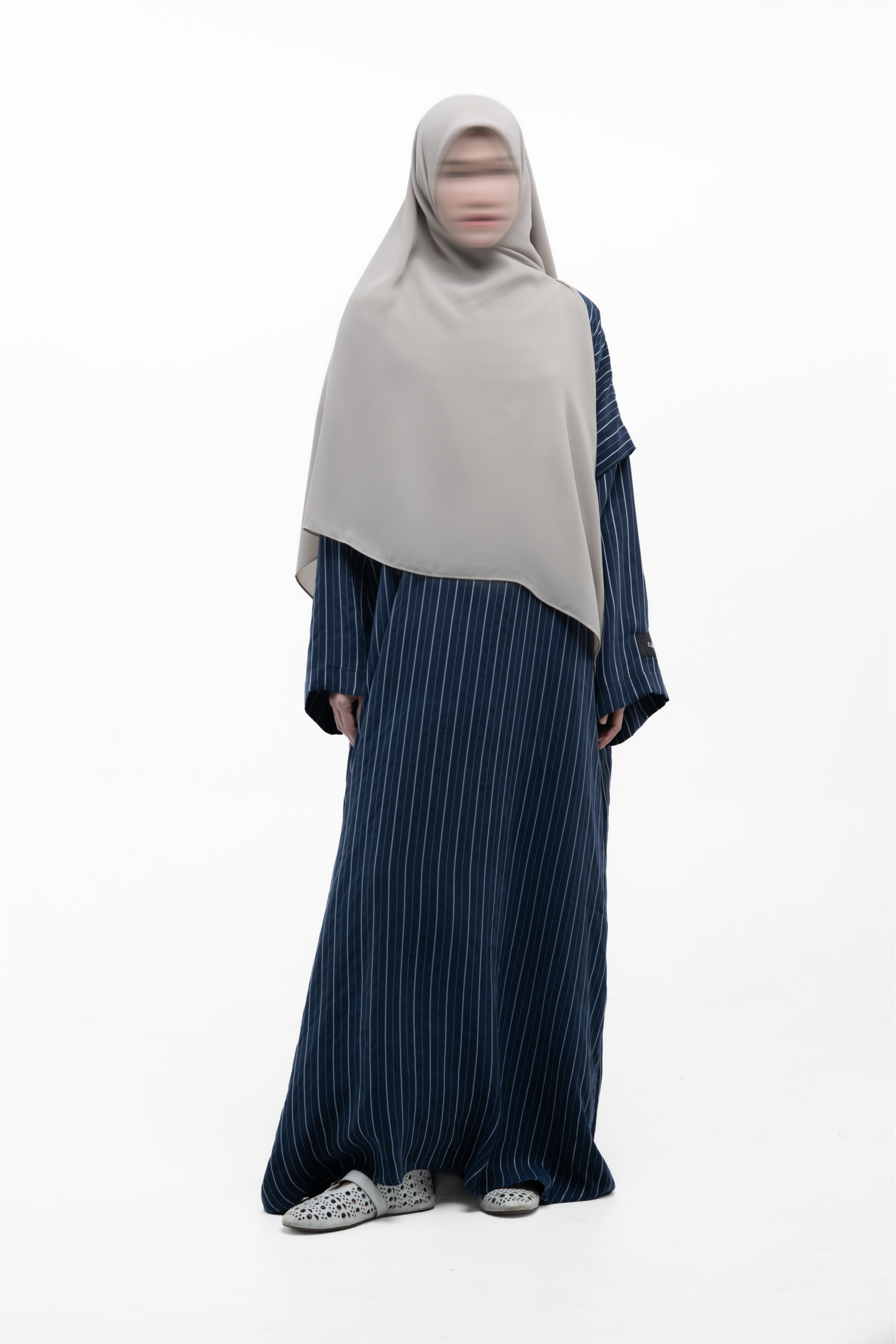 FINA ABAYA - STRIPE EDITION