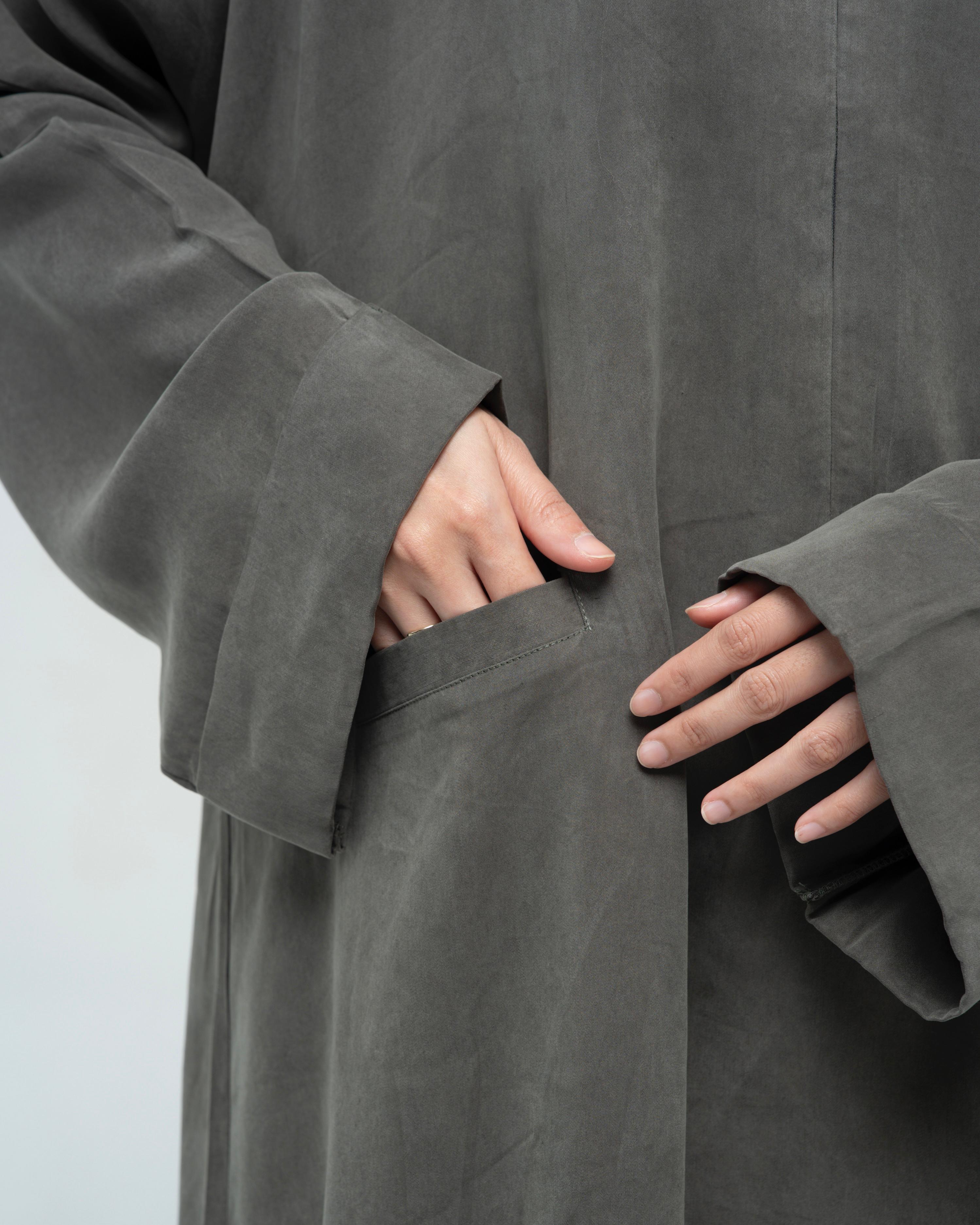 LEYA ABAYA 2.0