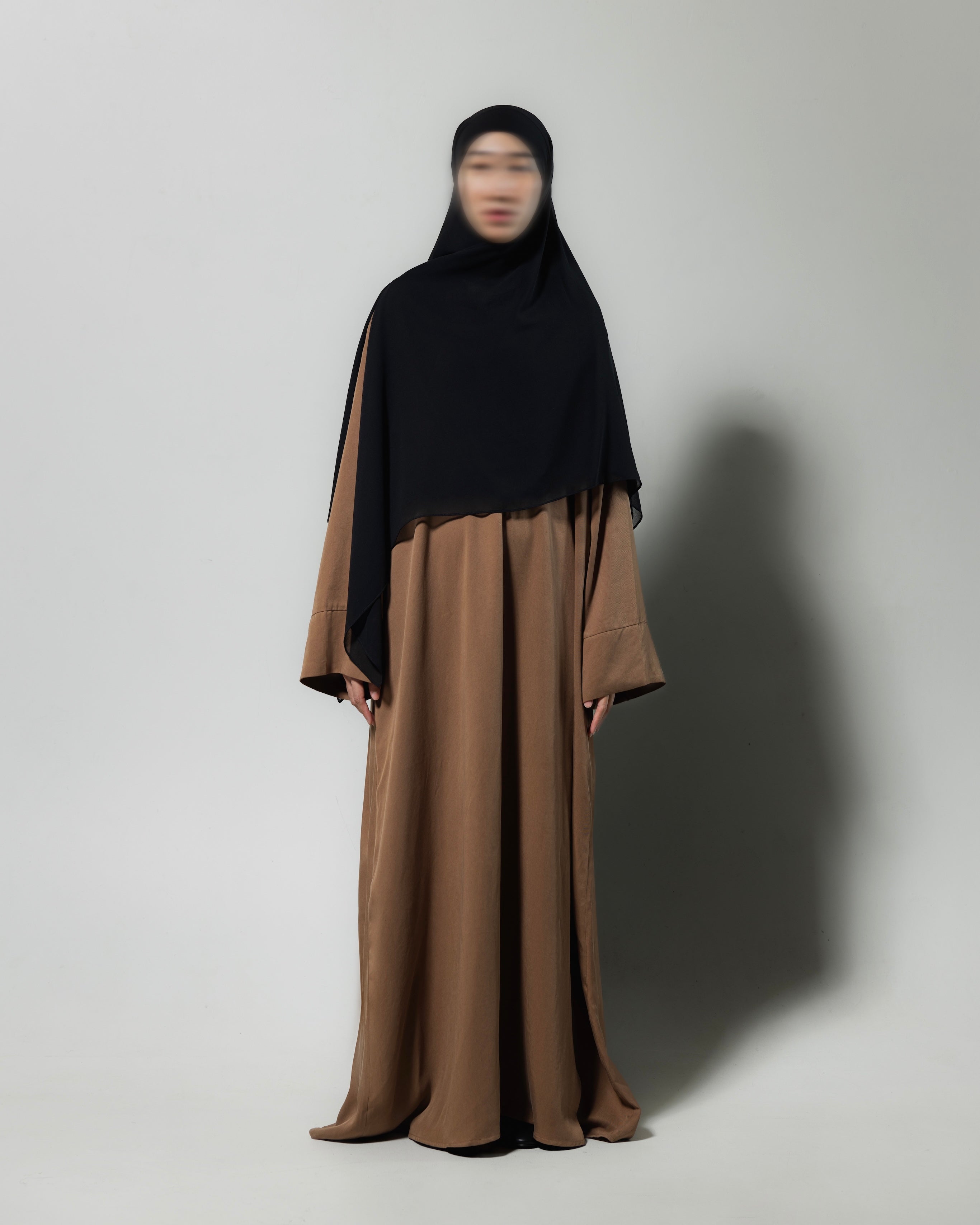 NEIMA ABAYA