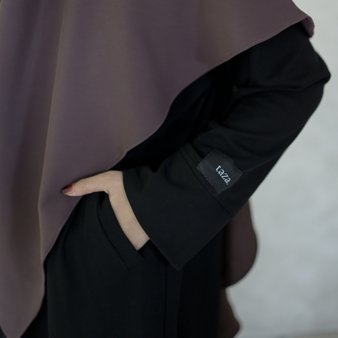 HIRA SWEATER ABAYA