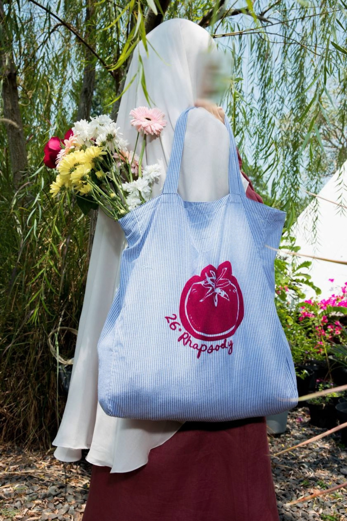 RHAPSODY TOTE BAG