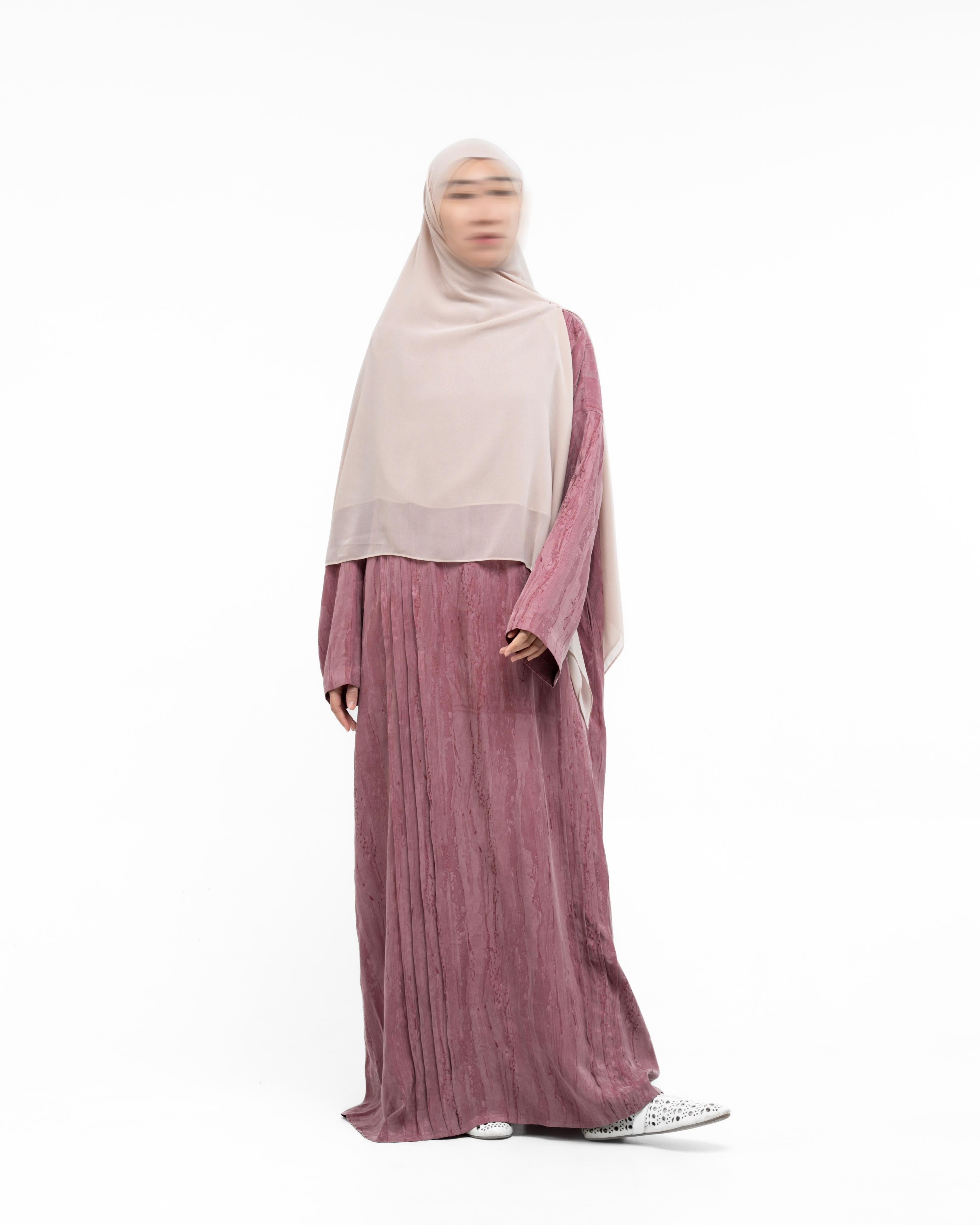 TEEQA ABAYA