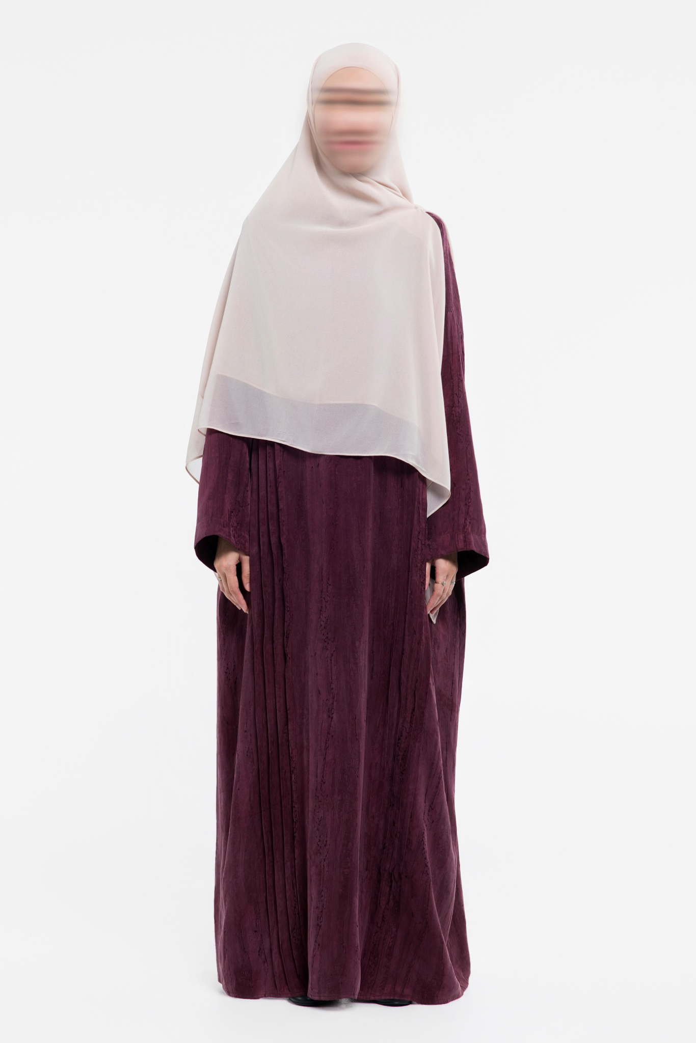 TEEQA ABAYA