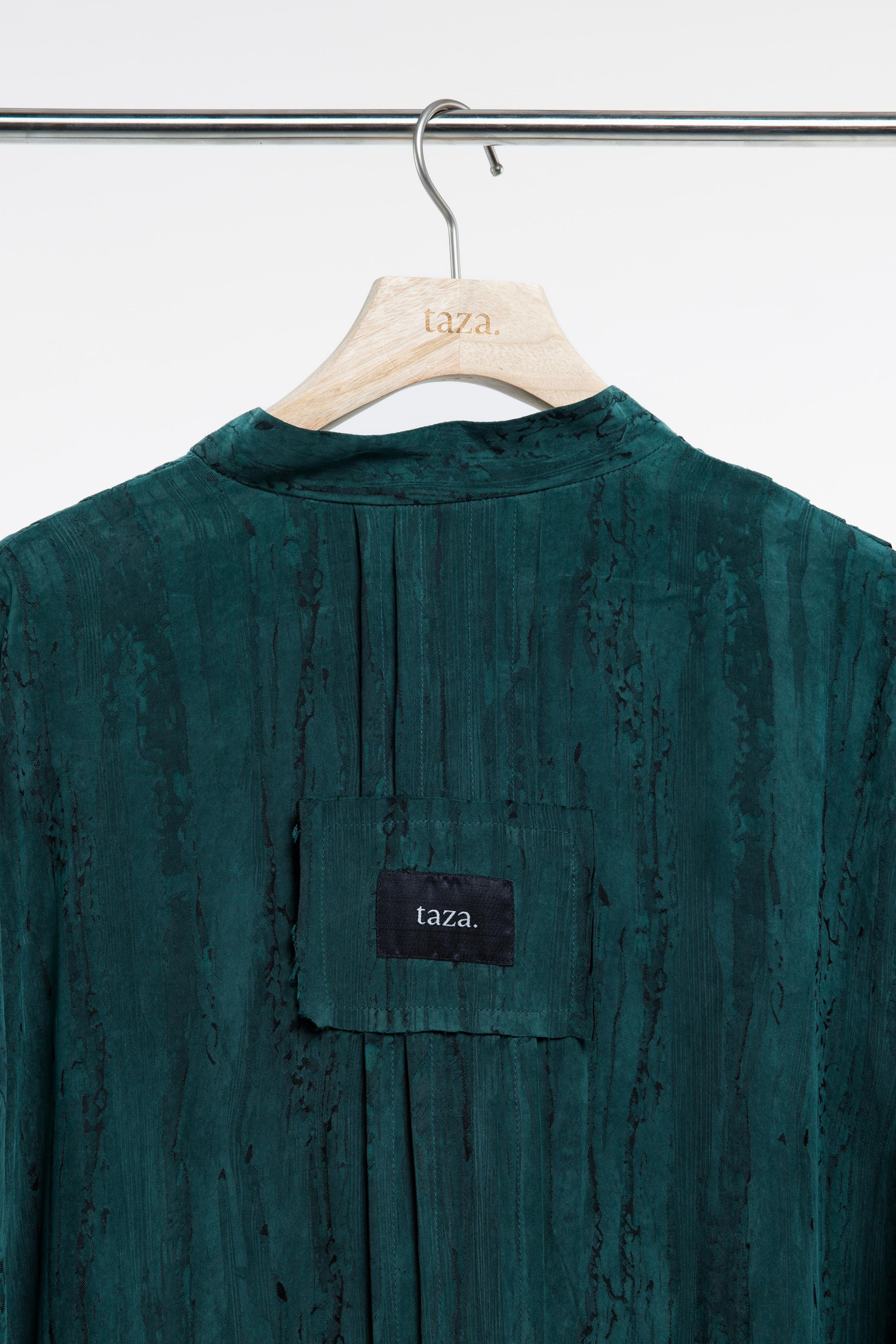 TEEQA ABAYA