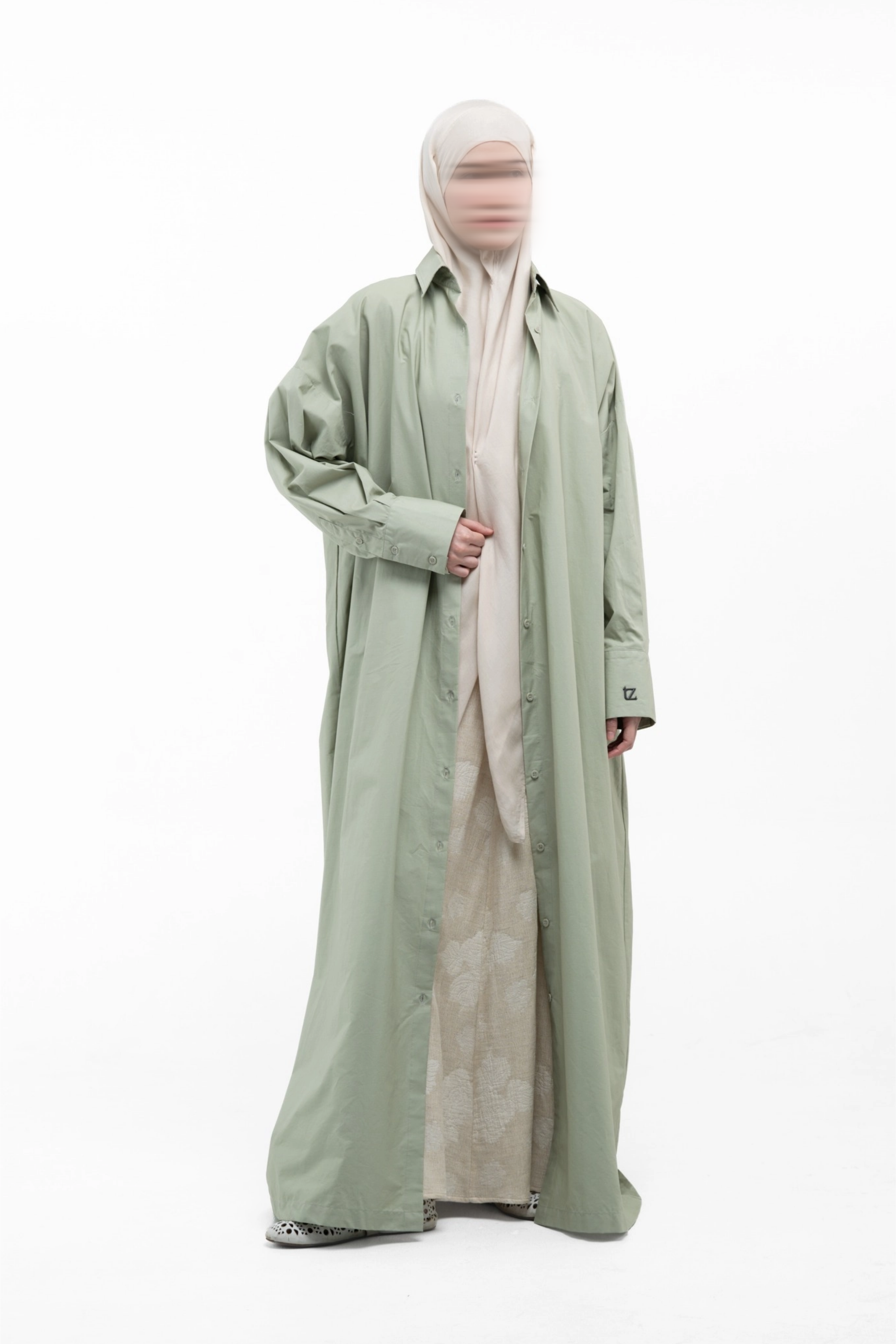 EASE BUTTONED OUTER ABAYA 2.0