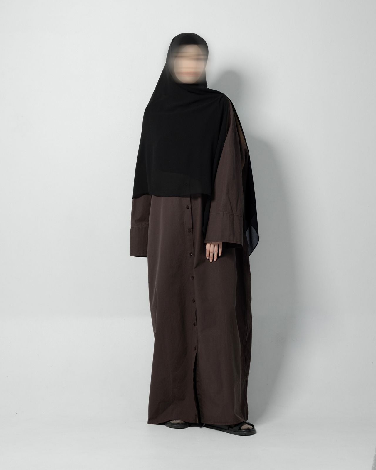 EASE BUTTONED OUTER ABAYA