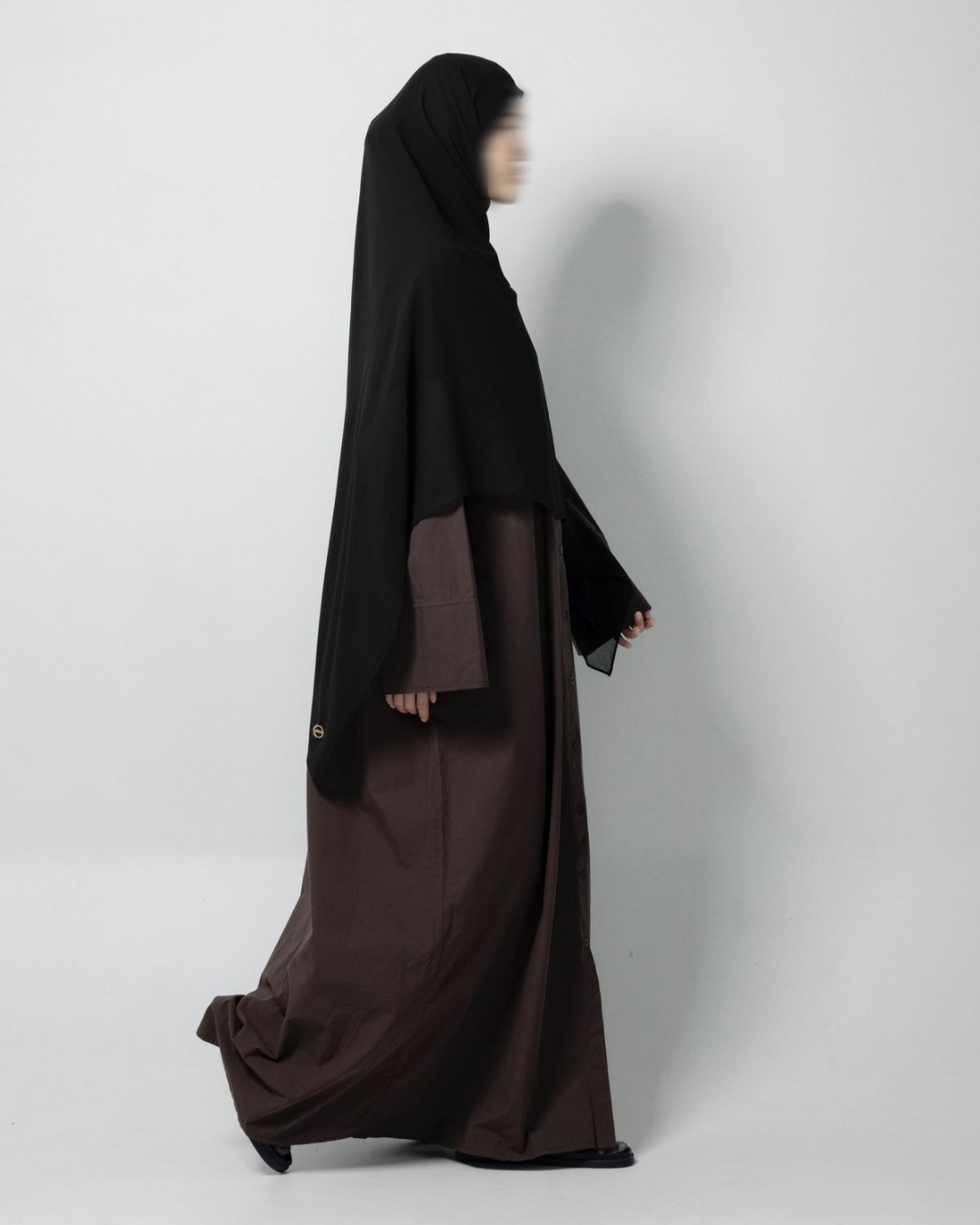 EASE BUTTONED OUTER ABAYA