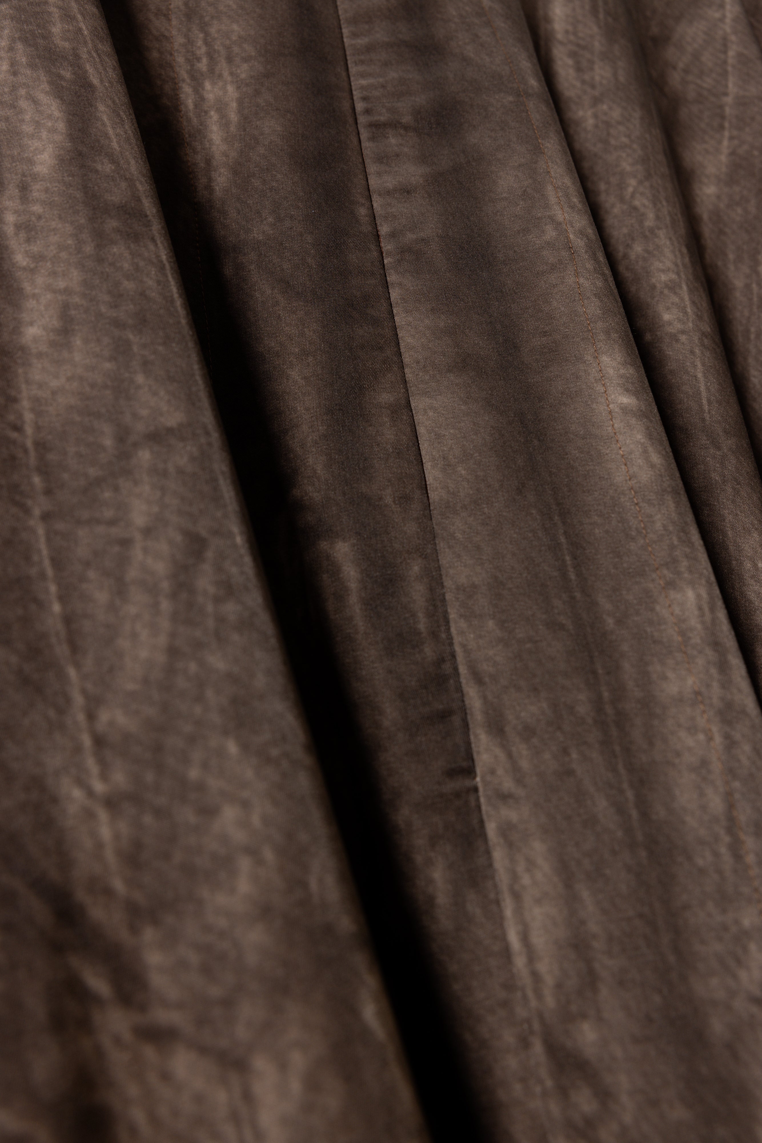 ESSENTIALS ABAYA