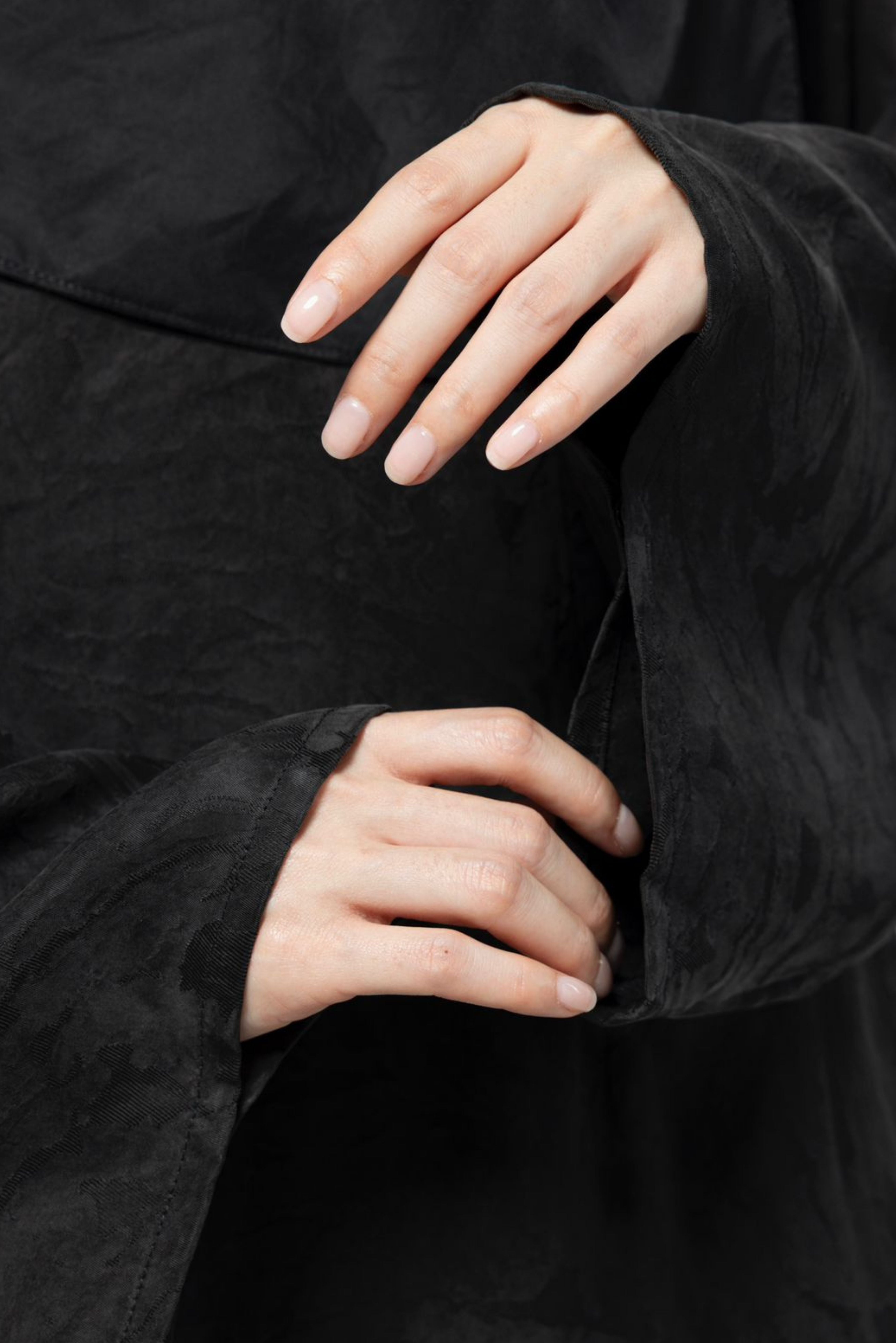 FAYE ABAYA