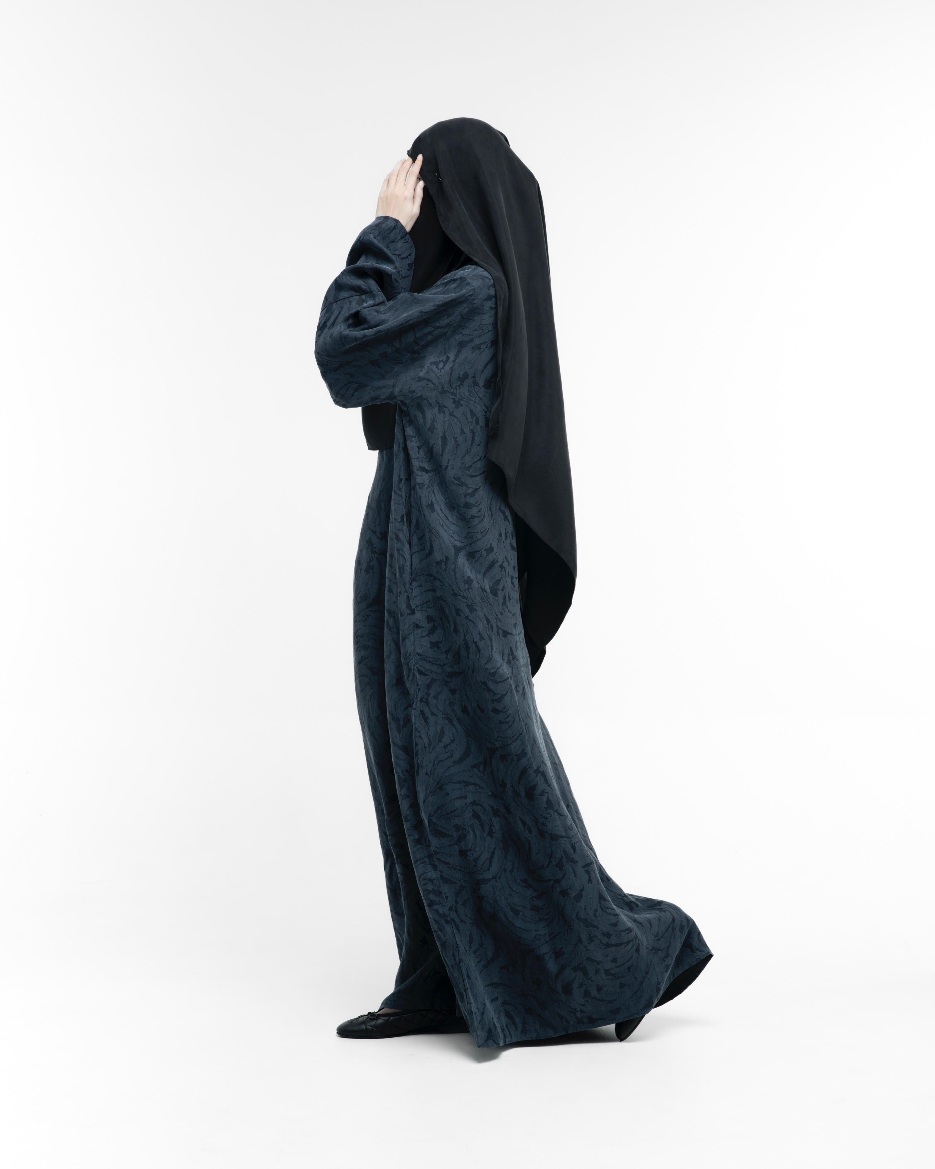FAYE ABAYA - BARREL SLEEVE