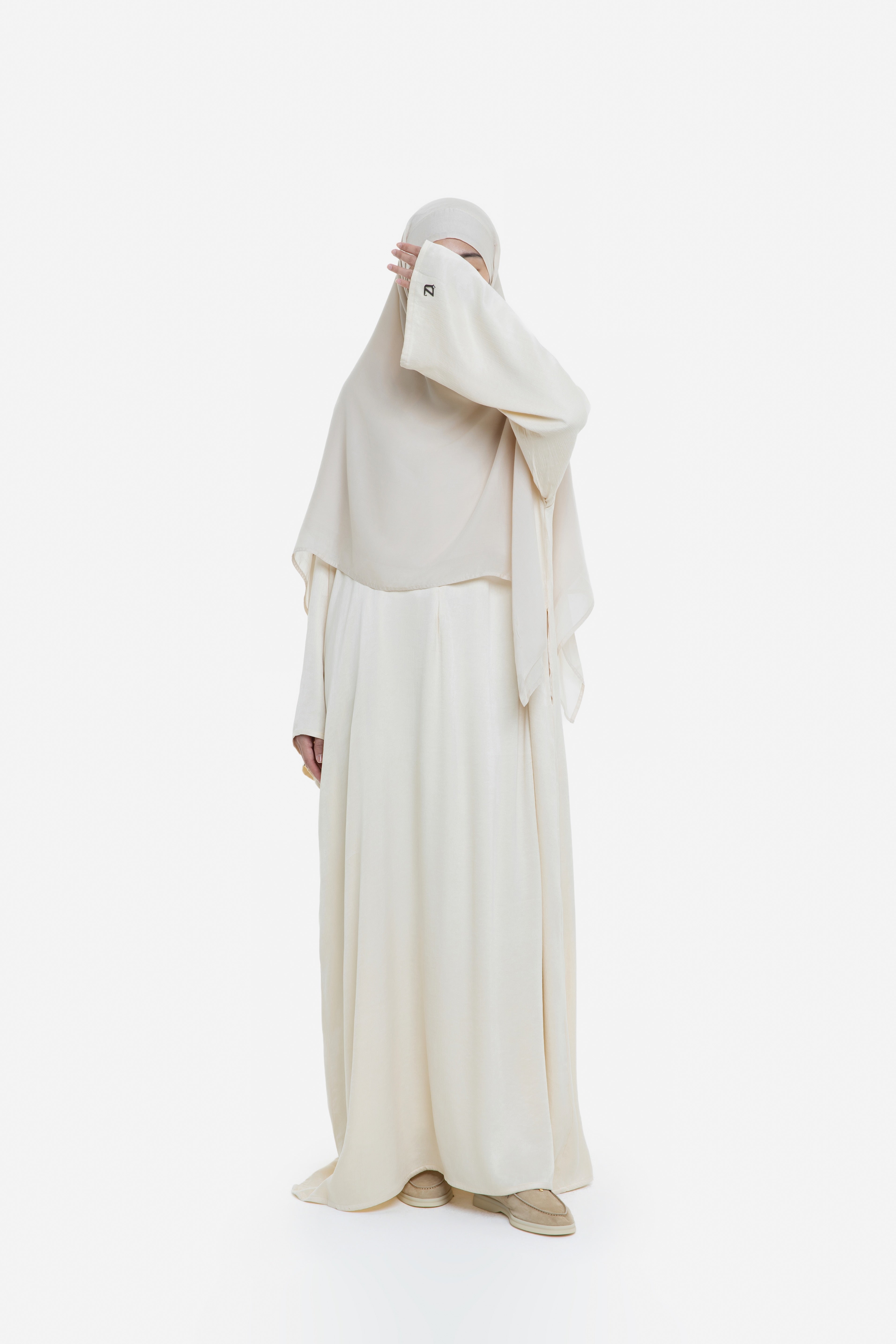 FAYE ABAYA ESSENTIALS – WIDE SLEEVE