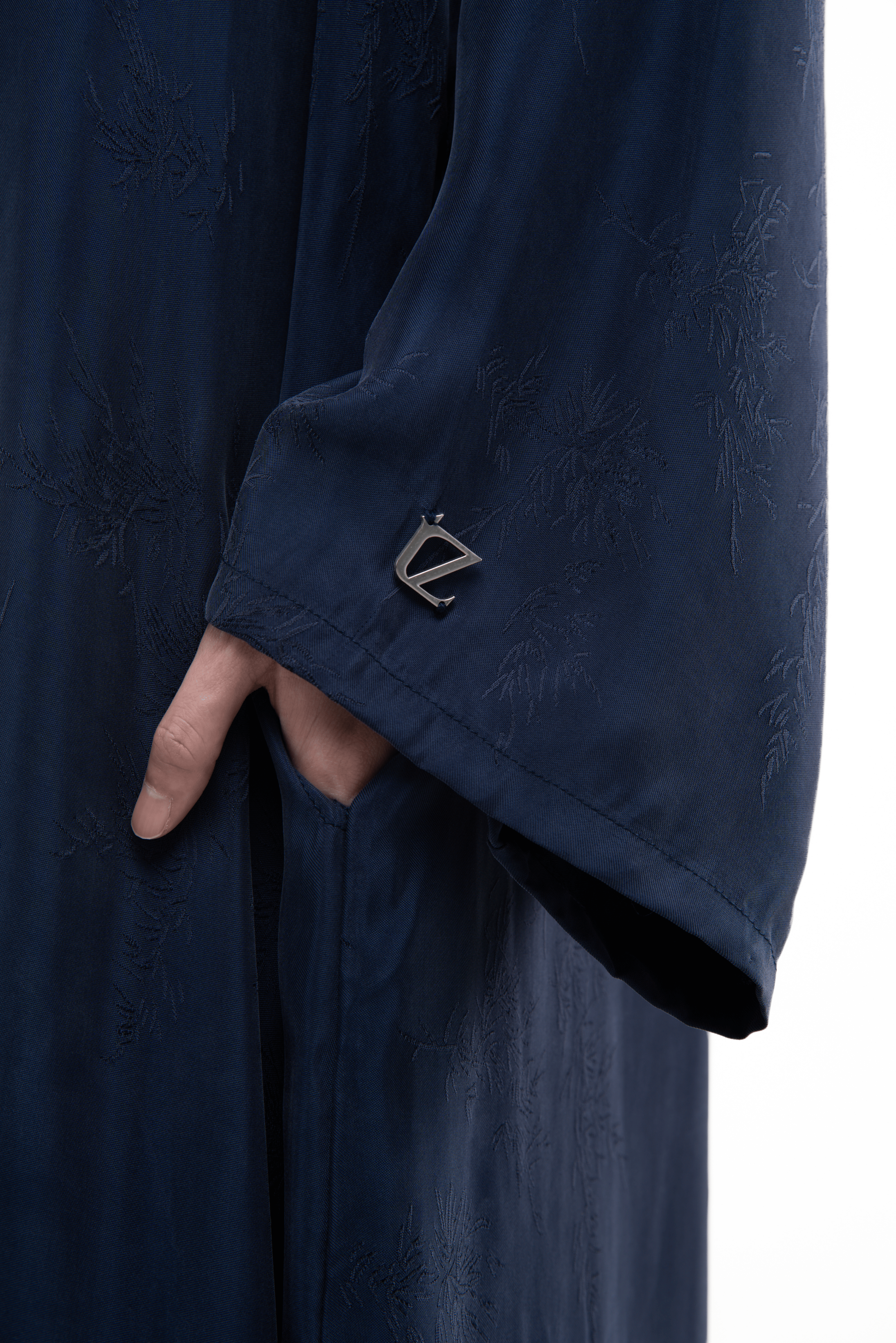 FAYE ABAYA ESSENTIALS — WIDE SLEEVE