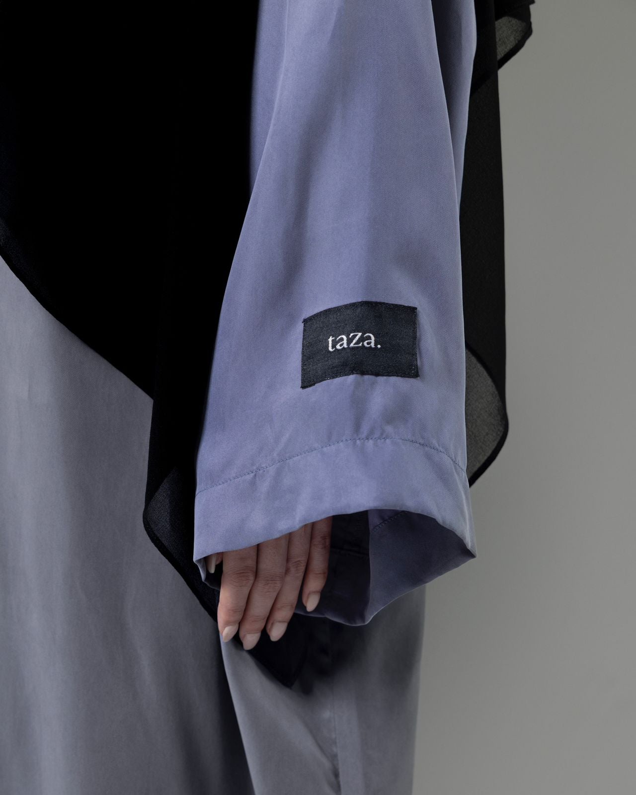 FINA 1.0 - DARK