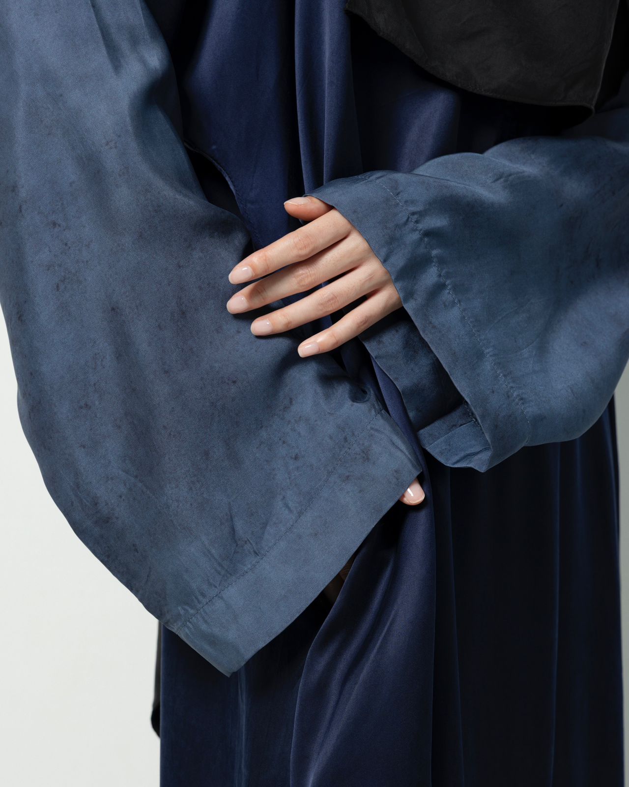 Cos Silk Velvet Puff Sleeve Dress FINA ABAYA COUTURE Cos Silk Velvet Puff Sleeve Dress FINA ABAYA COUTURE