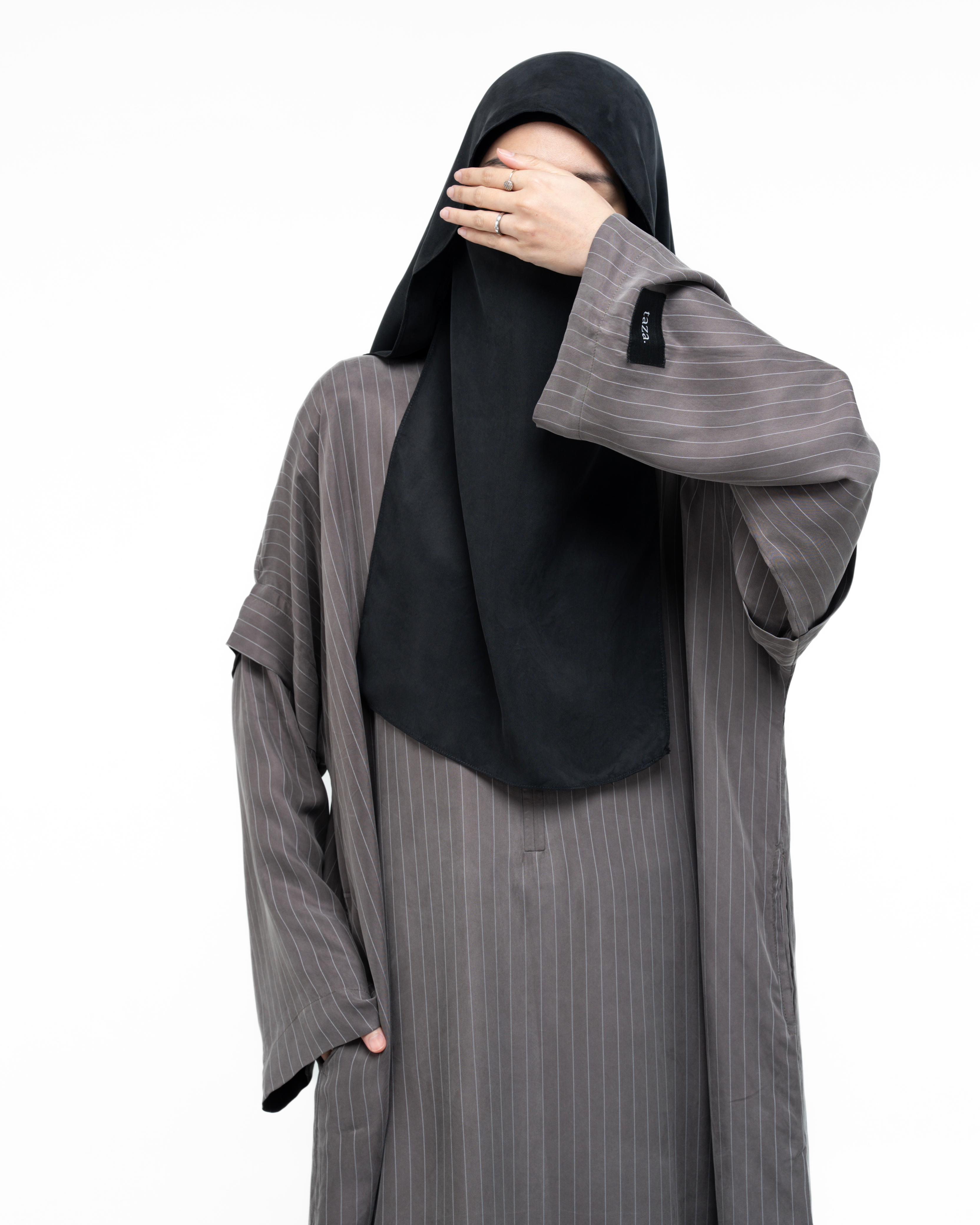 FINA ABAYA - STRIPE EDITION
