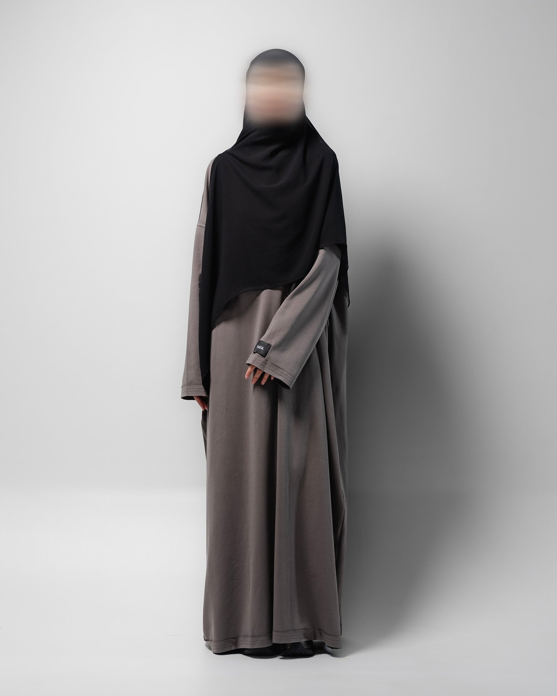 HIRA ABAYA  2.0