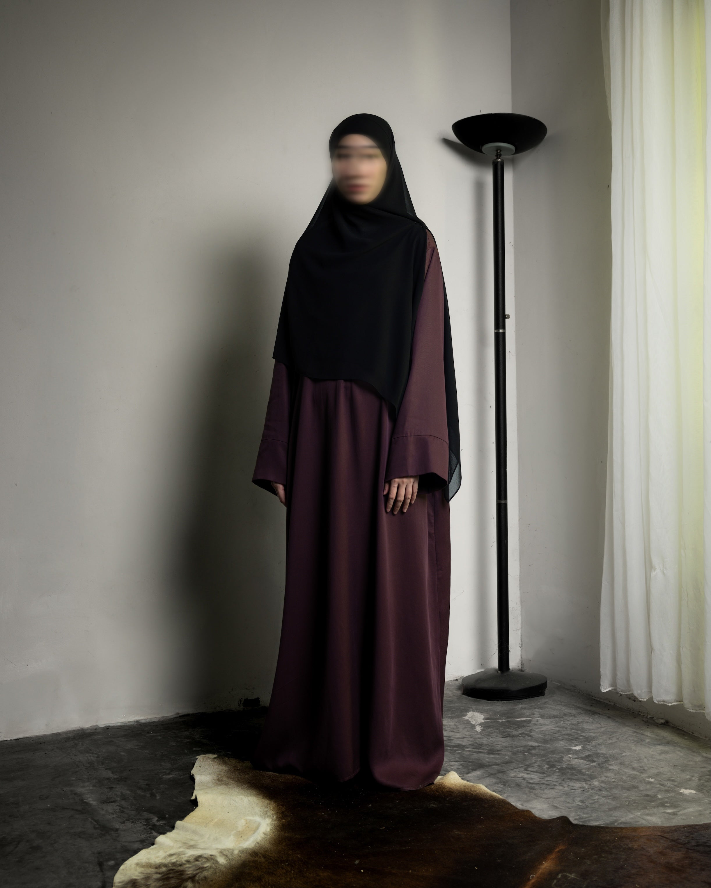 NEIMA ABAYA