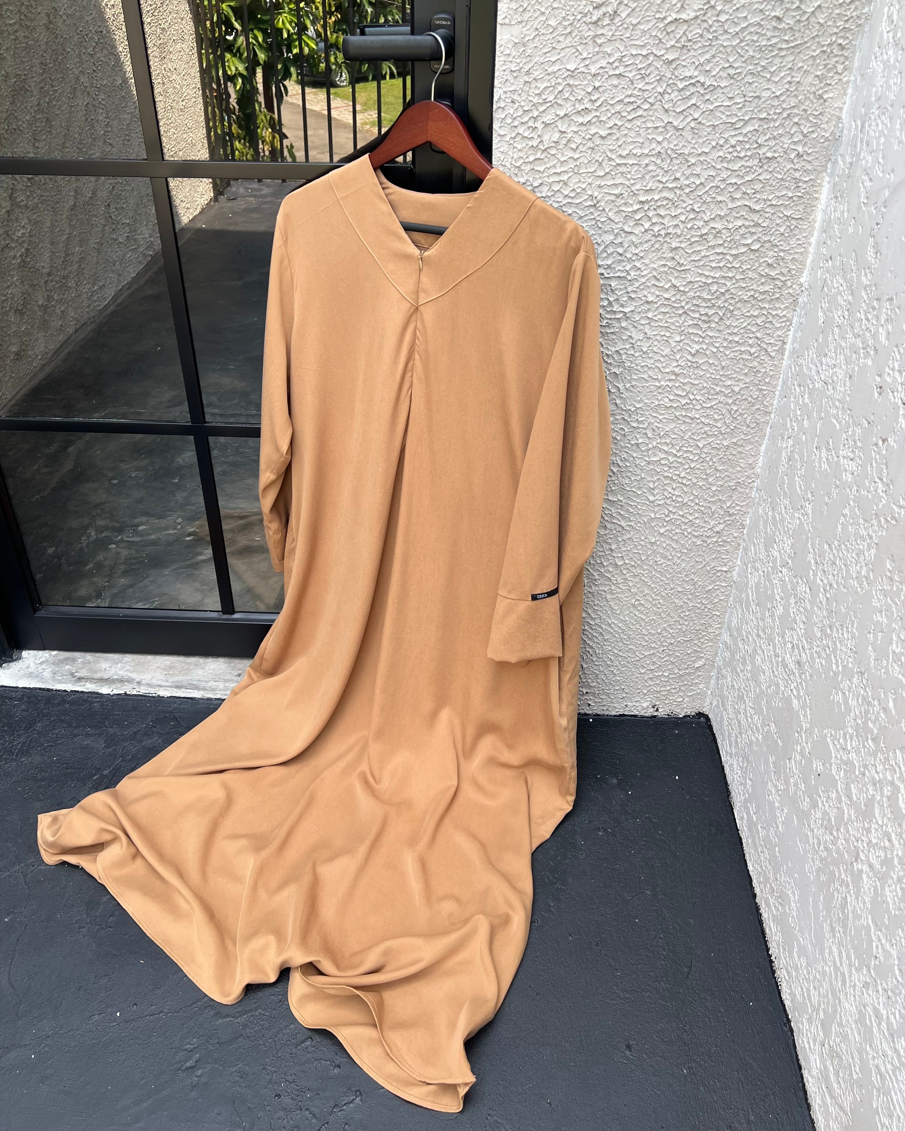 NEIMA ABAYA