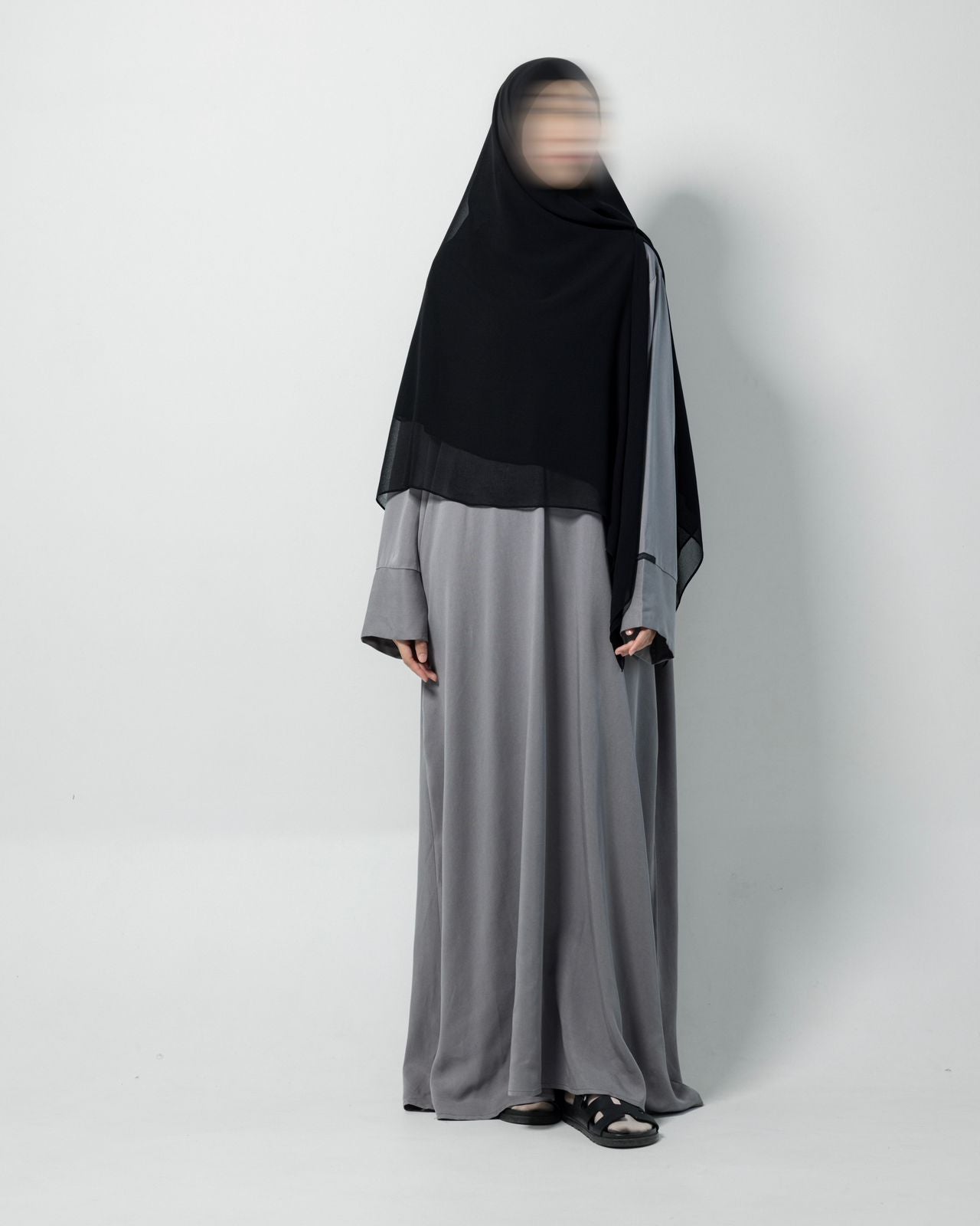 NEIMA ABAYA