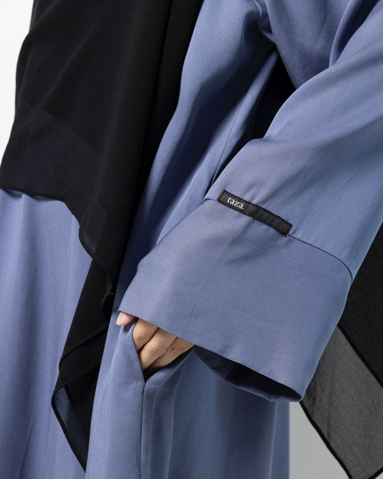 NEIMA ABAYA