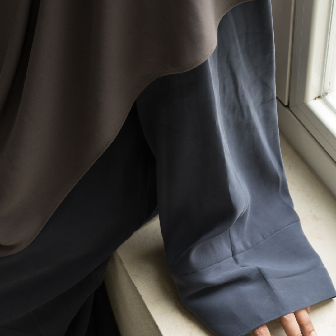 NEIMA ABAYA