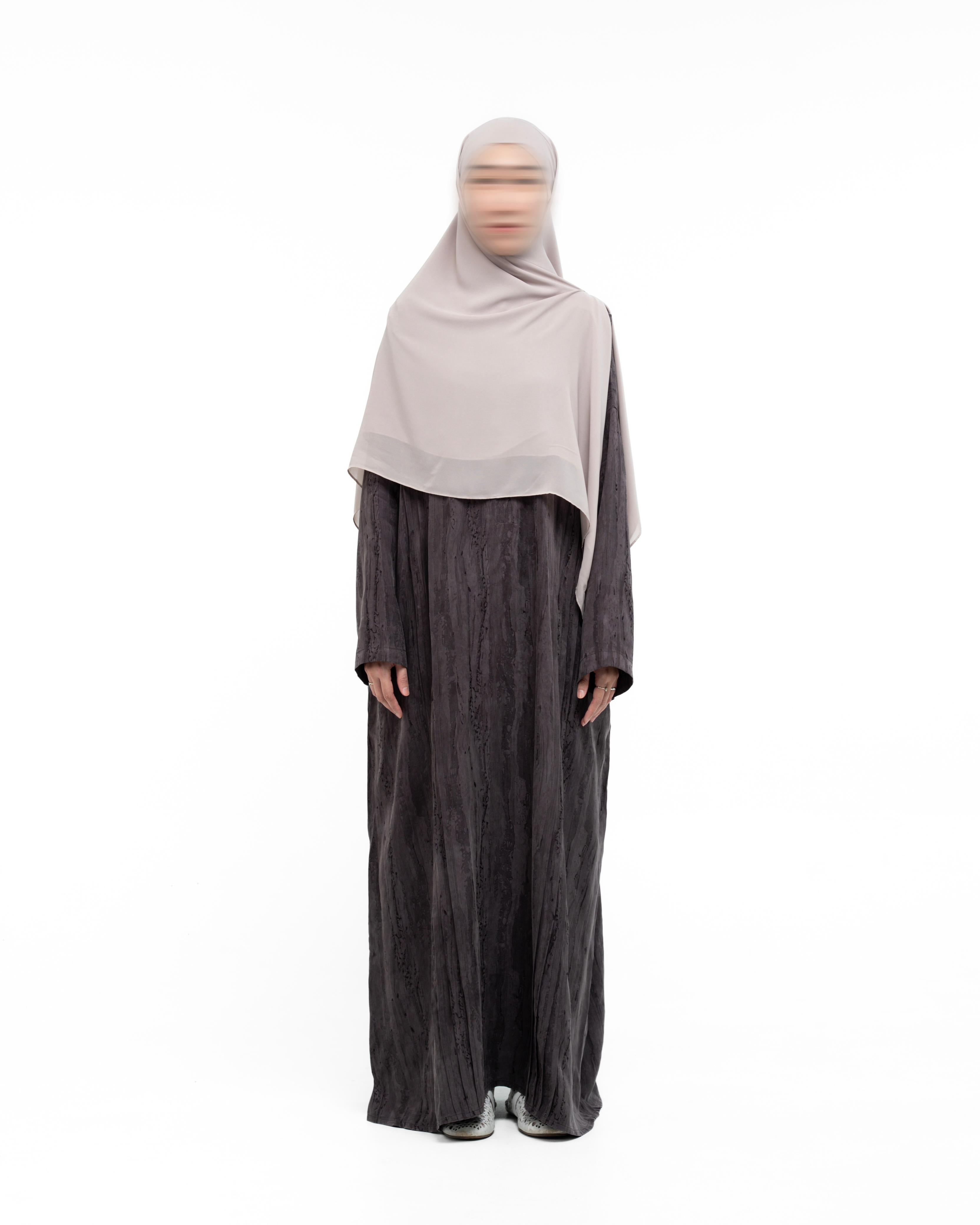 TEEQA ABAYA