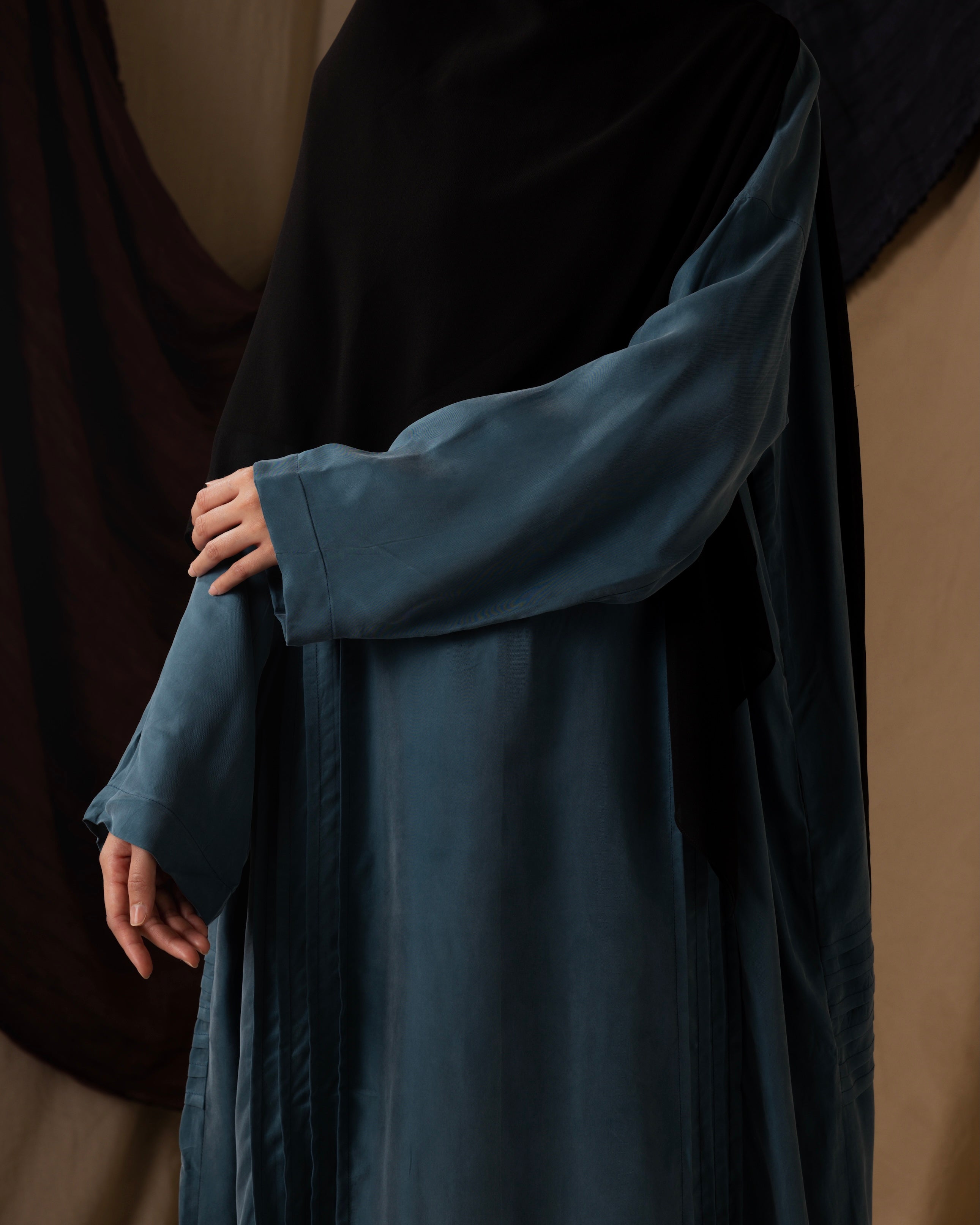 TEEQA ABAYA (Basic Collection)