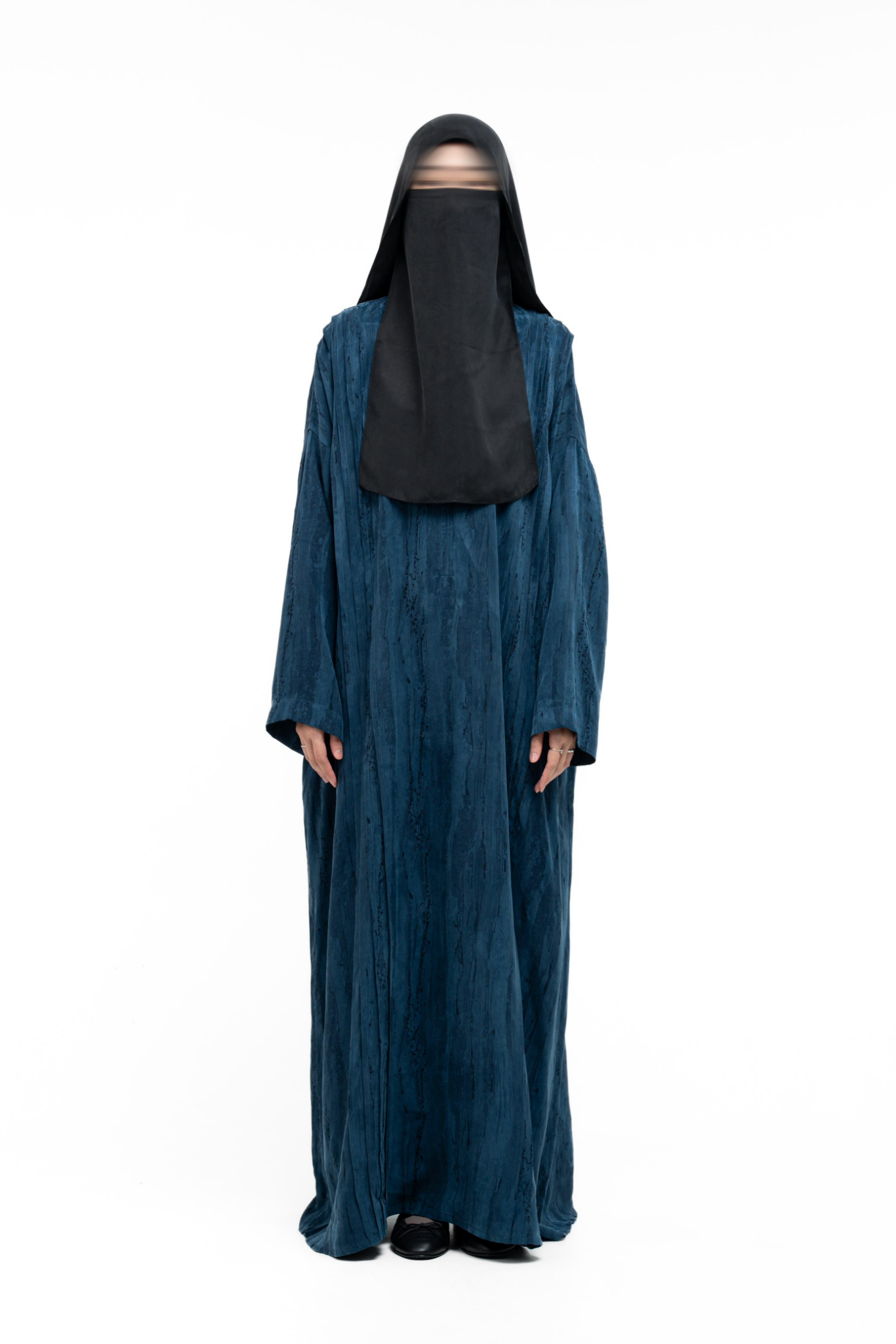 TEEQA ABAYA