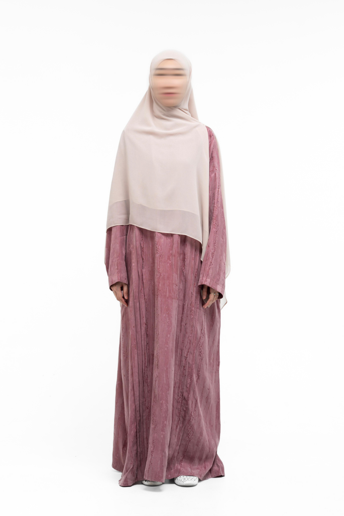 TEEQA ABAYA