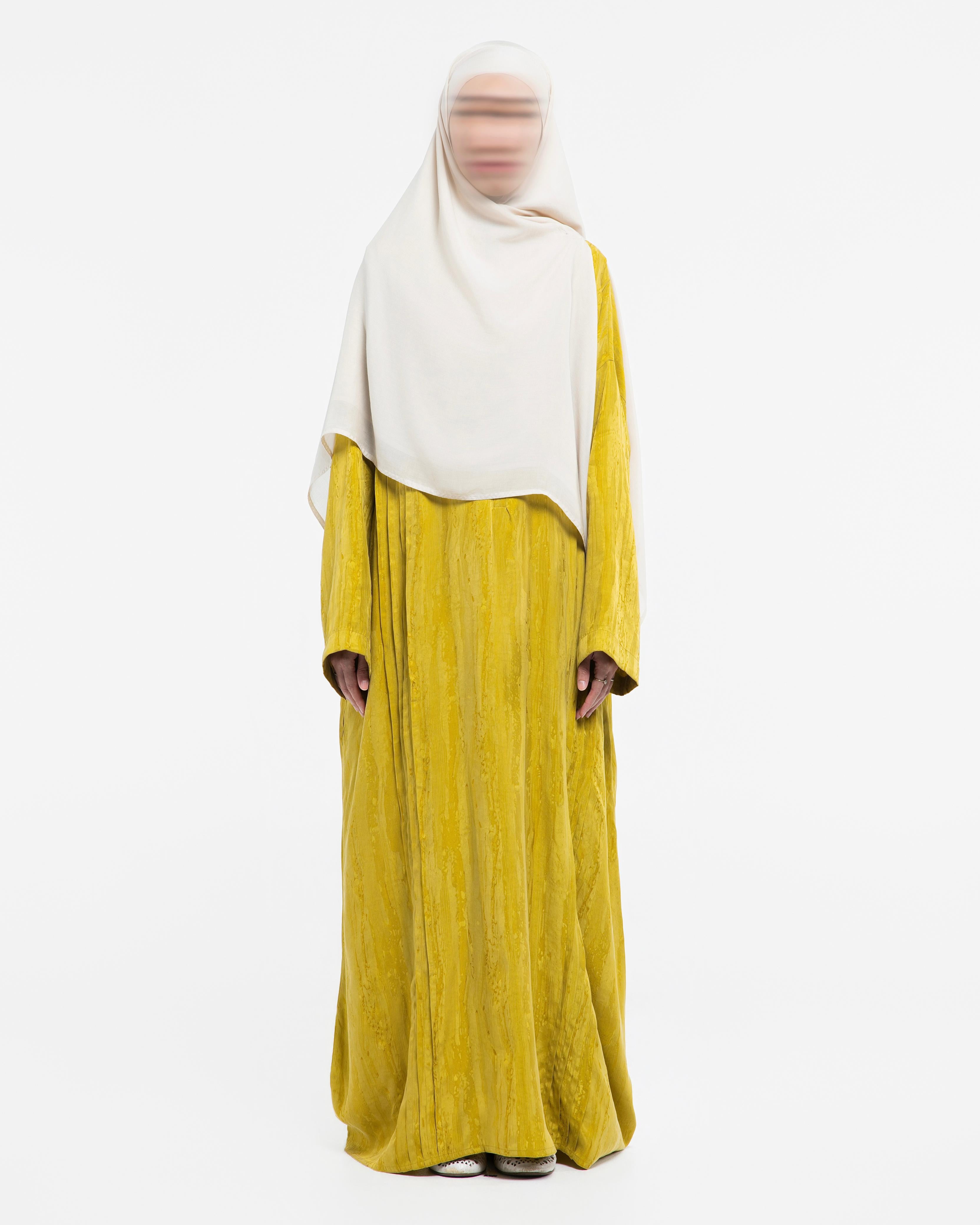 TEEQA ABAYA