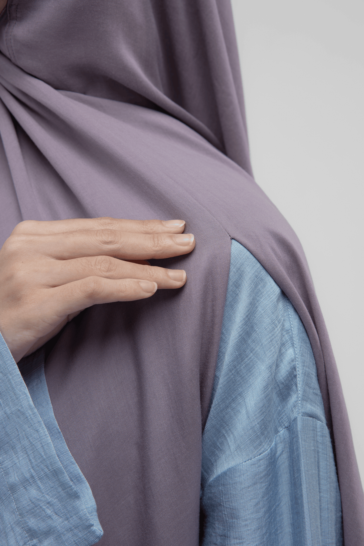VERA SWAY KHIMAR